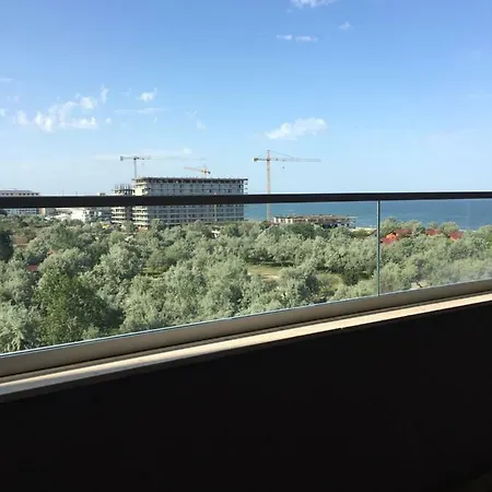 Seaside Holiday מאמאיה
